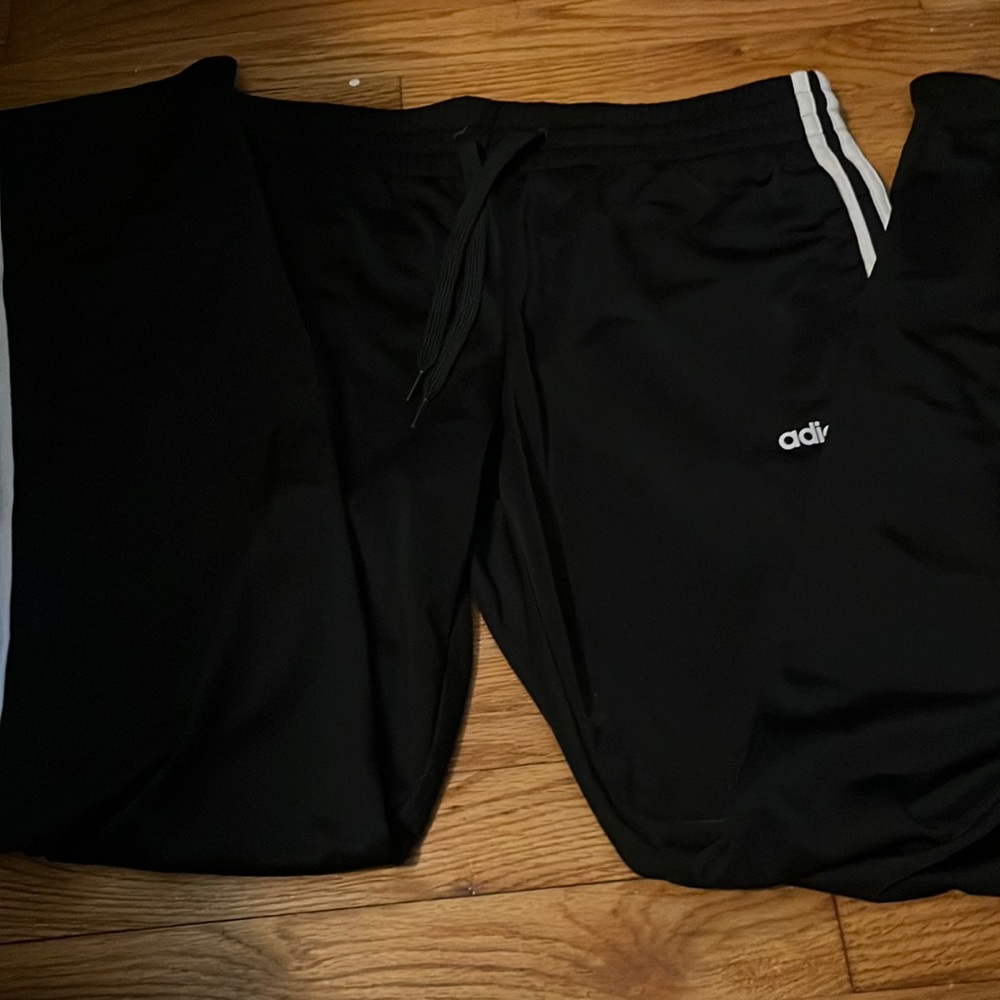 Adidas sweatpants